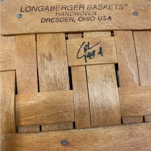Longaberger Christmas Collection 1994 Edition Jingle Bell Basket, Liner & Insert - Picture 5 of 8